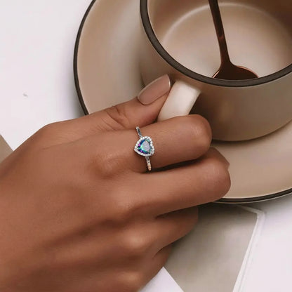 'Radiant Soul' Heart Ring / 925 Sterling Silver