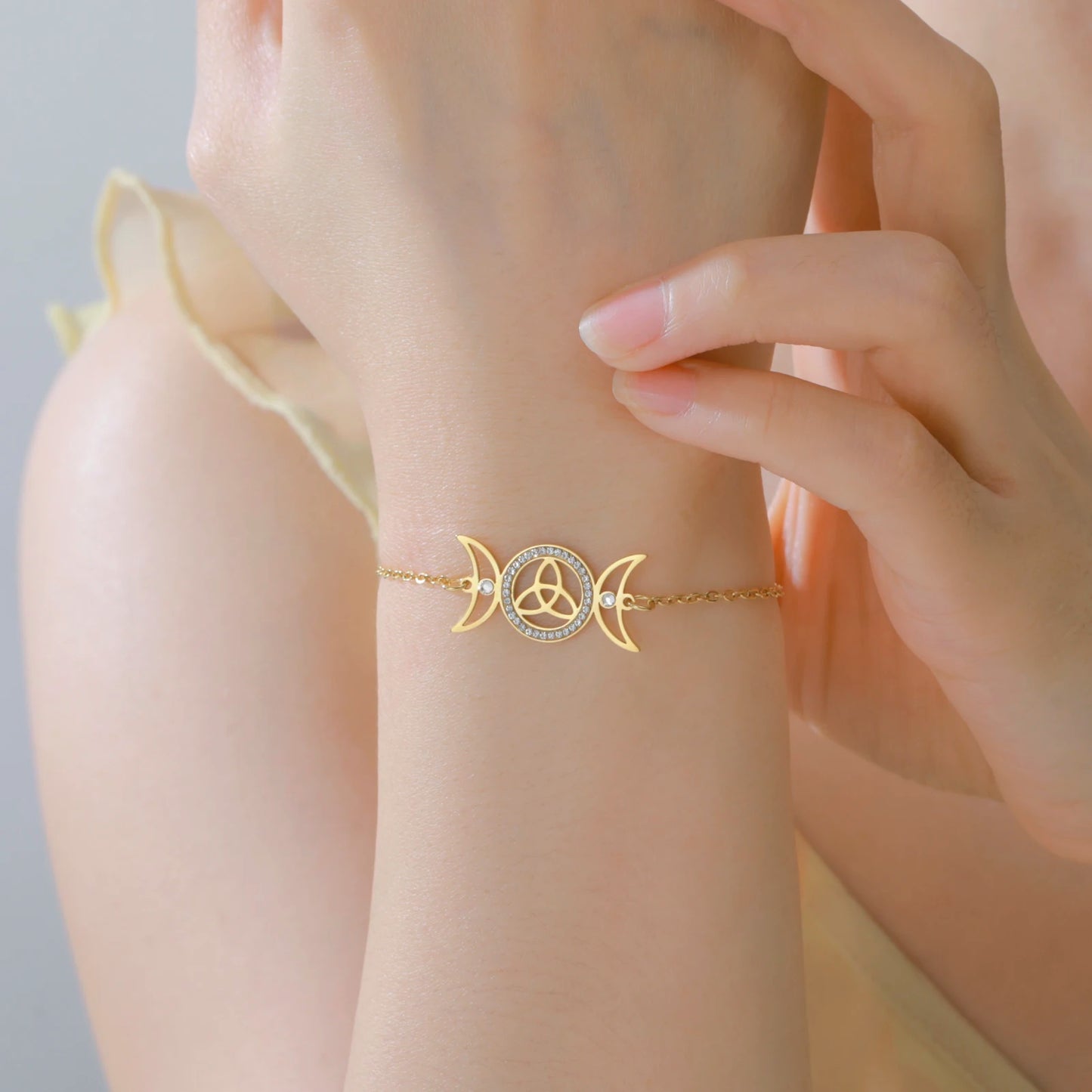 Hecate's Moonlight Bracelet / Stainless Steel