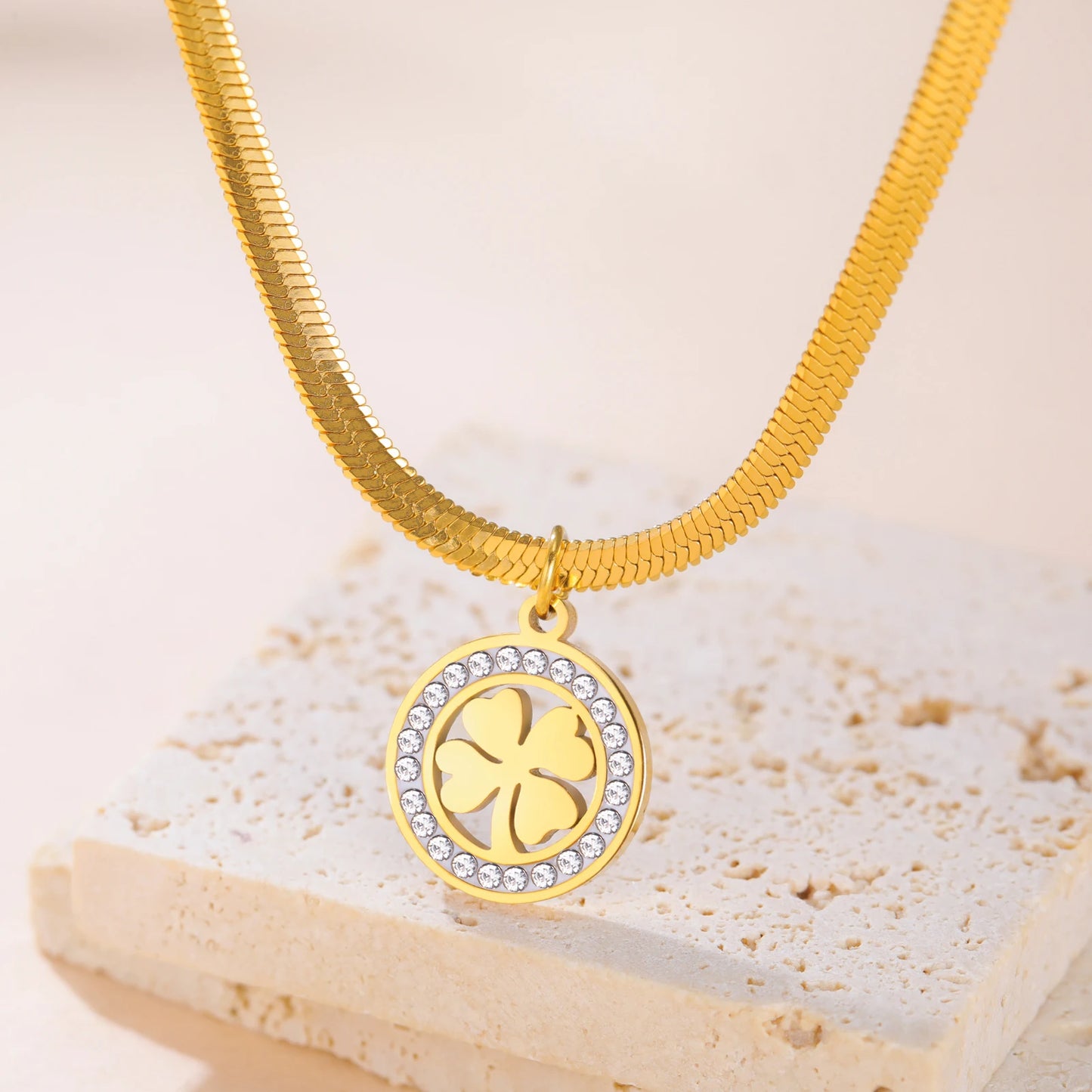 'The Sacred Luck' Four Leaf Clover Necklace / Stainless Steel