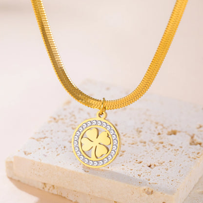 'The Sacred Luck' Four Leaf Clover Necklace / Stainless Steel