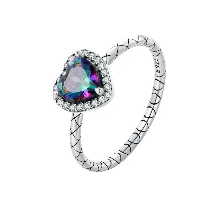 'Radiant Soul' Heart Ring / 925 Sterling Silver